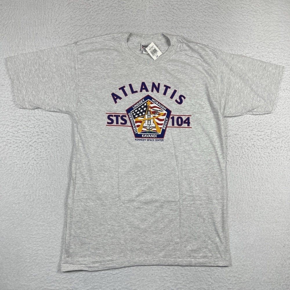 Kennedy Space Center T-Shirt Mens Large Gray Atlantis STS 104 NASA Graphic Tee